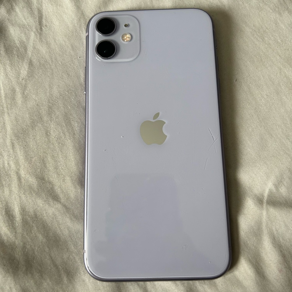 iPhone 11